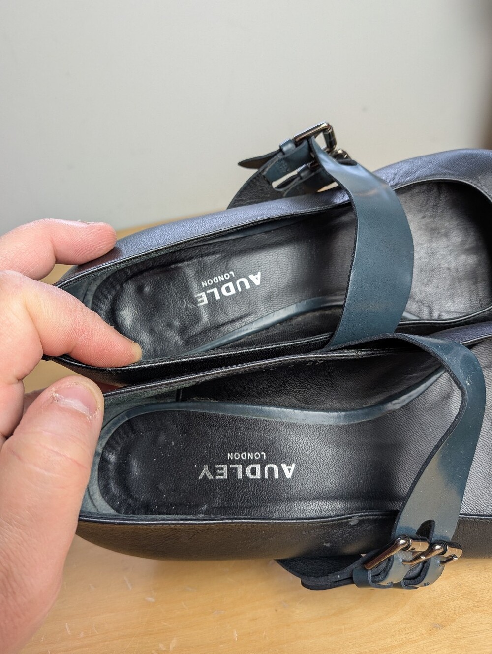 AUDLEY LONDON Heel Women Shoes Black Leather Blue Strap Size 37 = 7 US - Picture 11 of 12